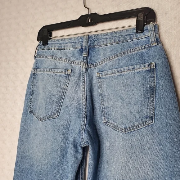 Forever 21 Baggy Jeans - Picture 5 of 6